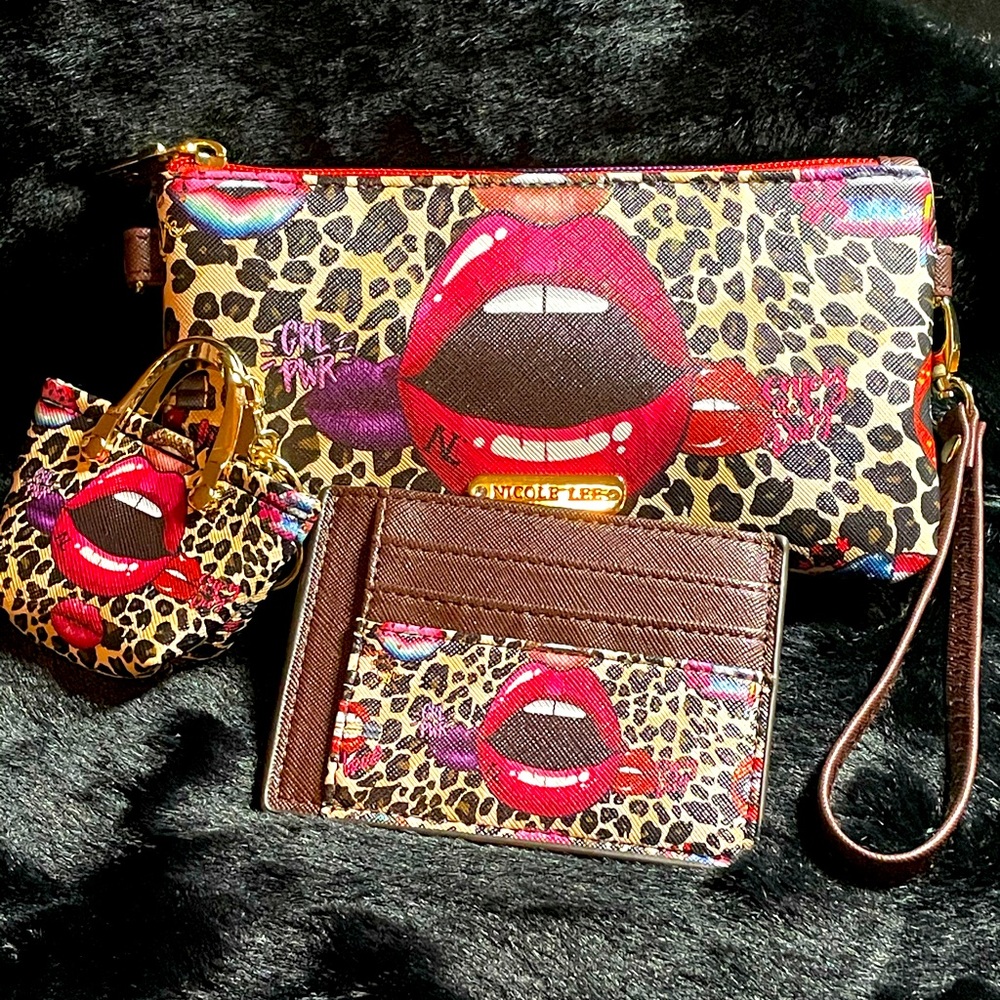 Nicole Lee crossbody purse